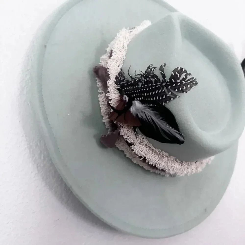 BESPOKE CLOTHING | Artisan Handmade Wool Fedora Hat‎ Mint Green Gray Crm Feather